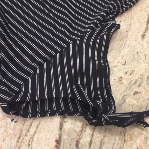 Blouse - Picture 2 of 4